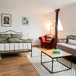 Hans & Franz Zimmervermietung Apartament Schwerin (Mecklenburg-Vorpommern)