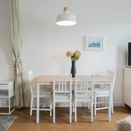 Hans & Franz Zimmervermietung