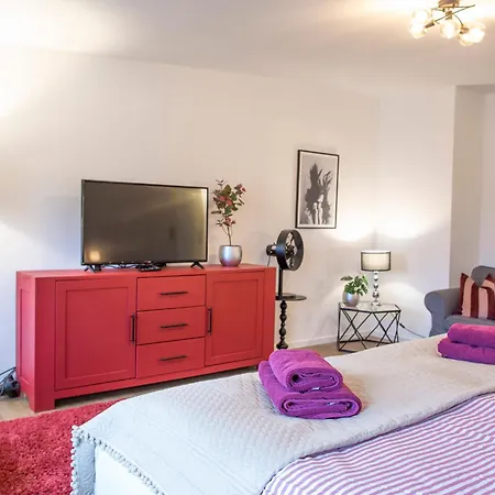 Hans & Franz Zimmervermietung Apartamento *